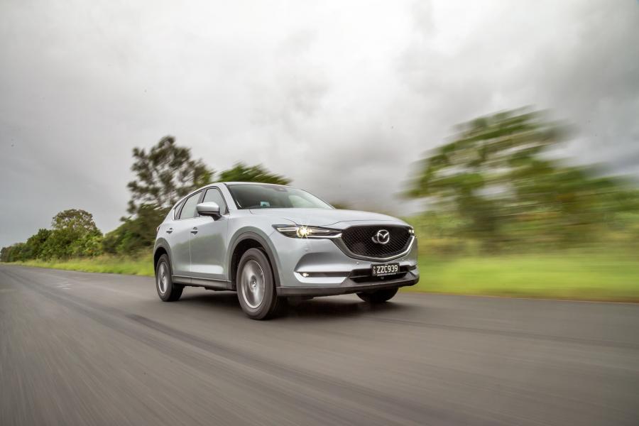  Mazda CX-5 Touring 2017 года  (AU) (фото 11 из 23)